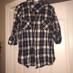 Skies are blue plaid button down top